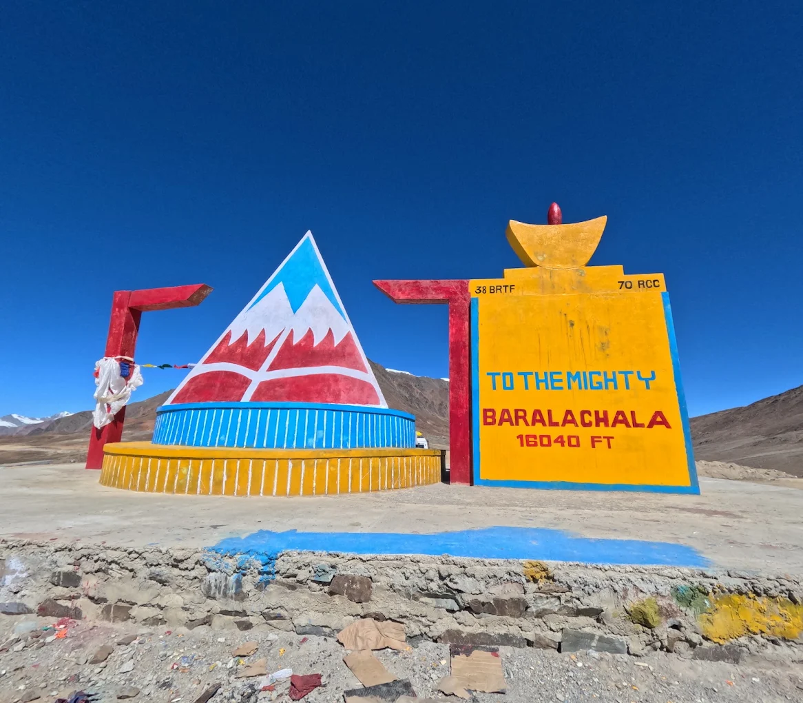 Manali to Baralacha La Pass Taxi Service – ₹1,500 Per Seat